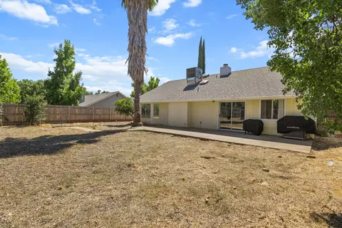 Exterior - 1987 Charade Way, Redding, CA 96003 photo 3 of 10