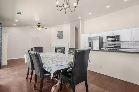 Dining - 1987 Charade Way, Redding, CA 96003 photo 2 of 2