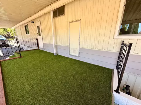 Exterior - 4524 Eagle Nest Rd, Redding, CA 96003 photo 3 of 5
