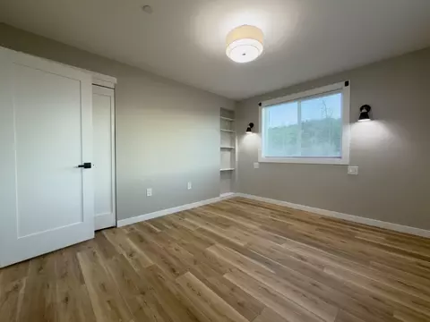 Bedroom - 9854 Record Range Rd, Redding, CA 96001 photo 2 of 2
