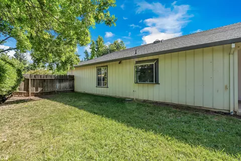 Exterior - 597 Martinique Cir, Redding, CA 96003 photo 5 of 6