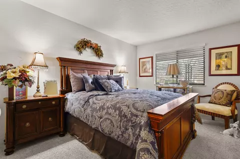 Bedroom - 15624 Ranchland Dr, Redding, CA 96001 photo 1 of 3