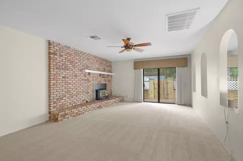 Living - 15624 Ranchland Dr, Redding, CA 96001 photo 7 of 8
