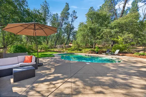 Exterior - 9057 Simmons Rd, Redding, CA 96001 photo 8 of 18