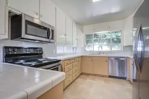 Kitchen - 107 Sherman Dr, Red Bluff, CA 96080 photo 1 of 1