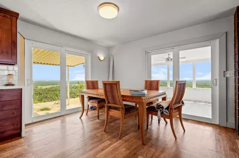 Dining - 13497 Old Oregon Trl, Redding, CA 96003 photo 1 of 1