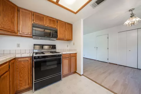 Kitchen - 3535 Somerset Ave, Redding, CA 96002 photo 2 of 3