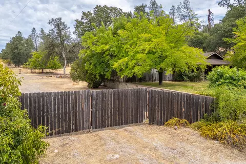 Exterior - 20124 Old Alturas Rd, Redding, CA 96003 photo 13 of 13