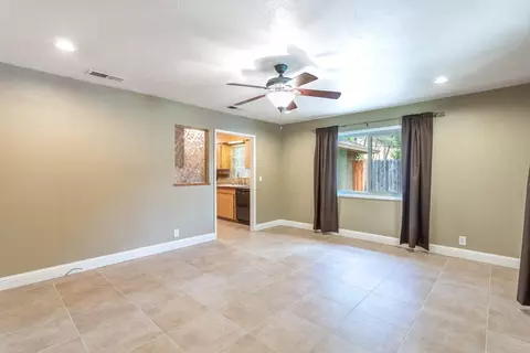 Living - 20124 Old Alturas Rd, Redding, CA 96003 photo 1 of 3