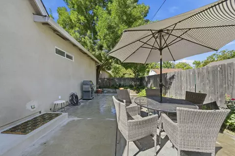 Exterior - 940 Cedar St, Red Bluff, CA 96080 photo 5 of 8