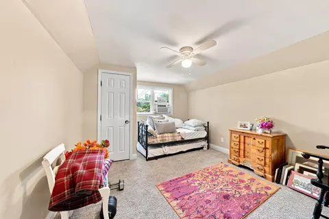 Bedroom - 940 Cedar St, Red Bluff, CA 96080 photo 4 of 5