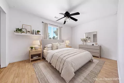 Bedroom - 743 Coffeeberry Ln, Redding, CA 96003 photo 4 of 5