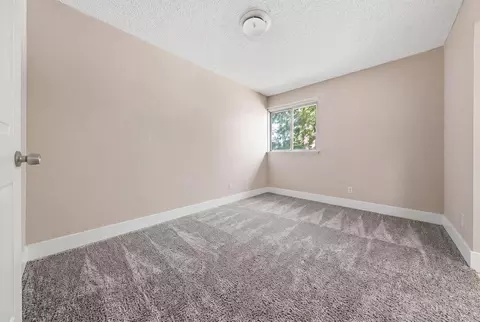 Bedroom - 3394 Cessna Dr, Redding, CA 96001 photo 2 of 8