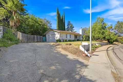 Exterior - 3394 Cessna Dr, Redding, CA 96001 photo 7 of 7
