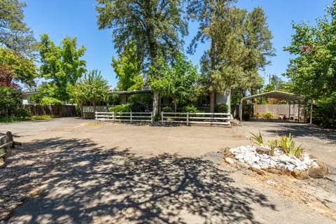 Undisclosed, Redding, CA 96003 photo 27