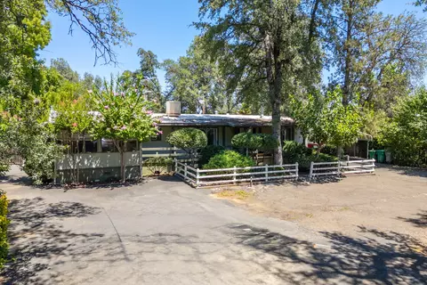 Undisclosed, Redding, CA 96003 photo 2