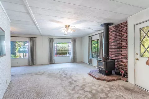 Undisclosed, Redding, CA 96003 photo 17