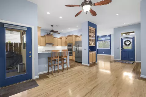 Entry Way - 672 Reddington Dr, Redding, CA 96003 photo 1 of 1