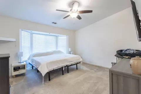 Bedroom - 2638 Evergreen Way, Redding, CA 96001 photo 3 of 4