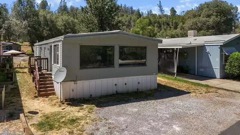 14578 Bass Dr, Redding, CA 96003 photo 1