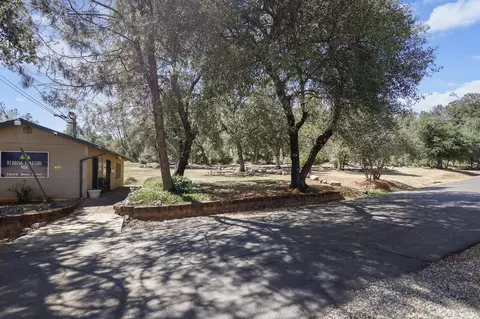 14578 Bass Dr, Redding, CA 96003 photo 37