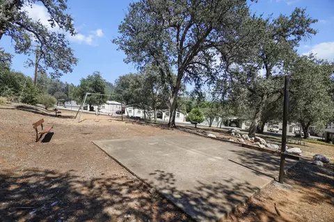 14578 Bass Dr, Redding, CA 96003 photo 40