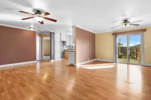 Living - 2180 Gentry Way, Red Bluff, CA 96080 photo 2 of 4