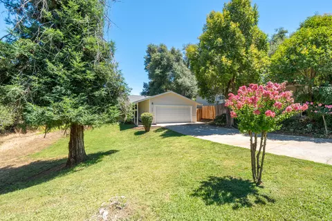 Exterior - 3447 Odin Ct, Redding, CA 96002 photo 3 of 16