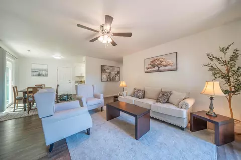 Living - 3447 Odin Ct, Redding, CA 96002 photo 3 of 3