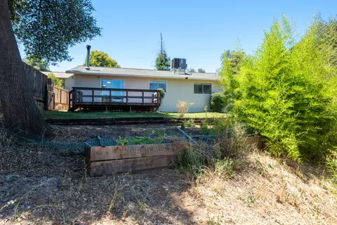 Exterior - 3447 Odin Ct, Redding, CA 96002 photo 14 of 16