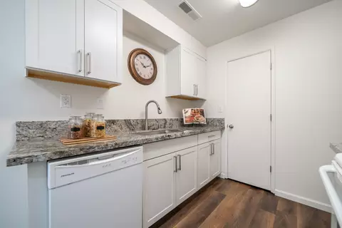 Kitchen - 3447 Odin Ct, Redding, CA 96002 photo 1 of 4