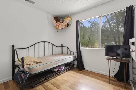 Bedroom - 12045 Lake Blvd, Redding, CA 96003 photo 4 of 4