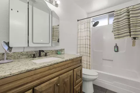 Bath - 12045 Lake Blvd, Redding, CA 96003 photo 1 of 2