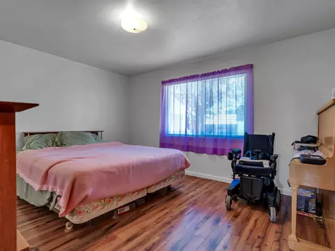 Bedroom - 2879 State Highway 299e #A & B, Adin, CA 96006 photo 6 of 7