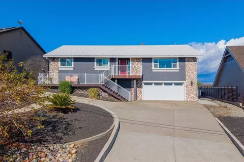 22784 River View Dr, Cottonwood, CA 96022