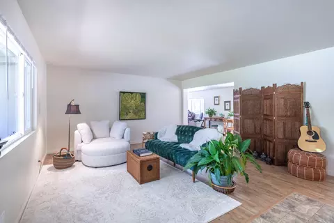 Living - 9380 Placer Rd, Redding, CA 96001 photo 1 of 2