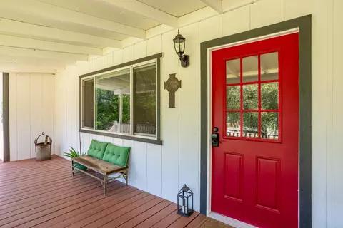 Exterior - 9380 Placer Rd, Redding, CA 96001 photo 2 of 6