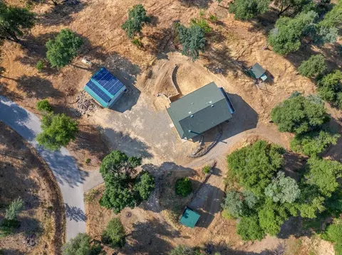 View/Area - 8550 Muletown Rd, Redding, CA 96001 photo 8 of 8