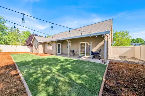 Exterior - 4178 Sunflower Dr, Redding, CA 96001 photo 7 of 9