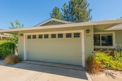 Exterior - 3600 Scenic Dr, Redding, CA 96001 photo 2 of 32