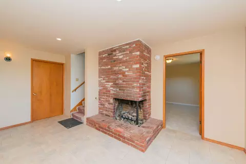 Living - 3600 Scenic Dr, Redding, CA 96001 photo 19 of 19