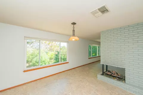 Living - 3600 Scenic Dr, Redding, CA 96001 photo 9 of 19