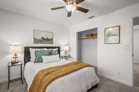 Bedroom - 3524 Orion Way, Redding, CA 96002 photo 2 of 7
