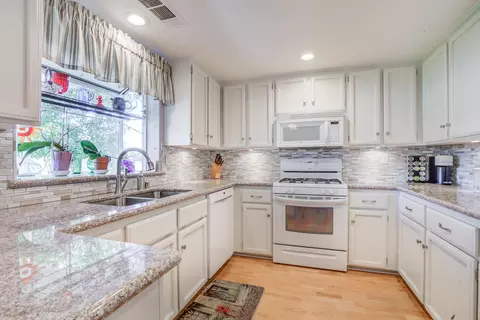 4463 Oak Glen Dr, Redding, CA 96001 photo 8