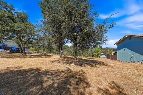 2688 Starlight Blvd, Redding, CA 96001 photo 10
