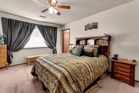 Bedroom - 540 Brearcliffe Dr, Red Bluff, CA 96080 photo 1 of 2