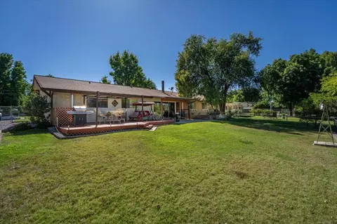 Exterior - 540 Brearcliffe Dr, Red Bluff, CA 96080 photo 4 of 8