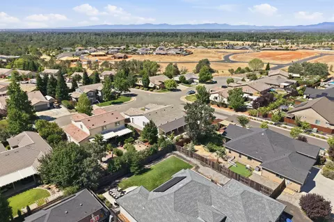 View/Area - 3406 Carlsbad Ln, Redding, CA 96002 photo 9 of 10