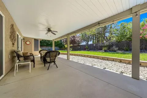 Exterior - 2440 Crescent Moon Ct, Redding, CA 96001 photo 2 of 3