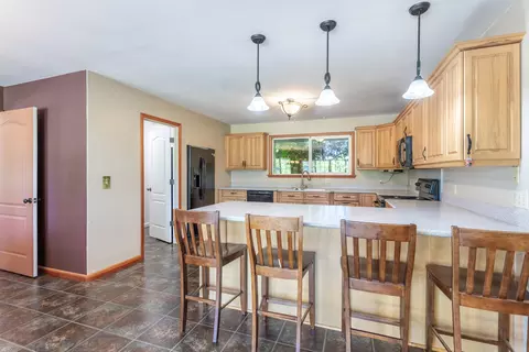 Kitchen - 19150 River Crest Dr, Anderson, CA 96007 photo 2 of 5